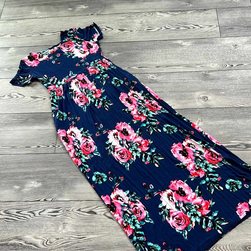 Maternity dress